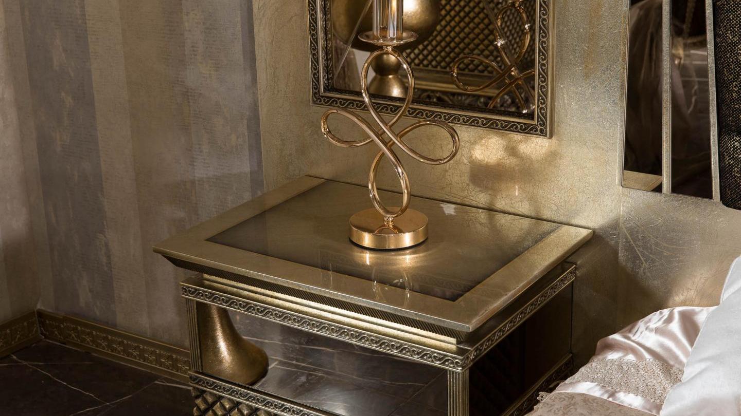 Konakri Yatak Odası