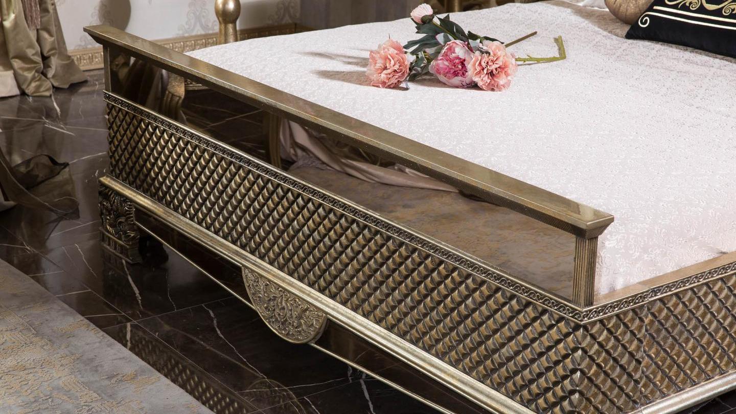 Konakri Yatak Odası