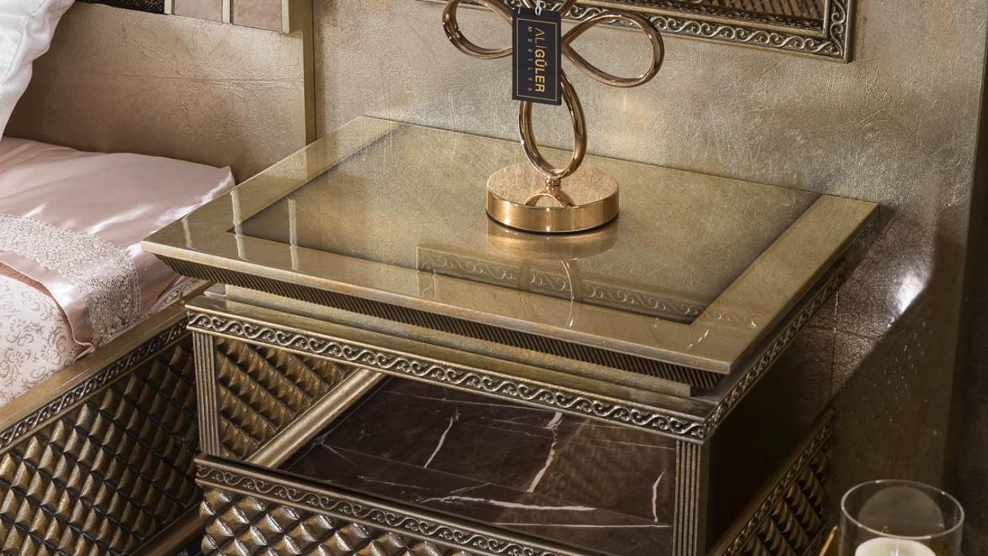 Konakri Yatak Odası