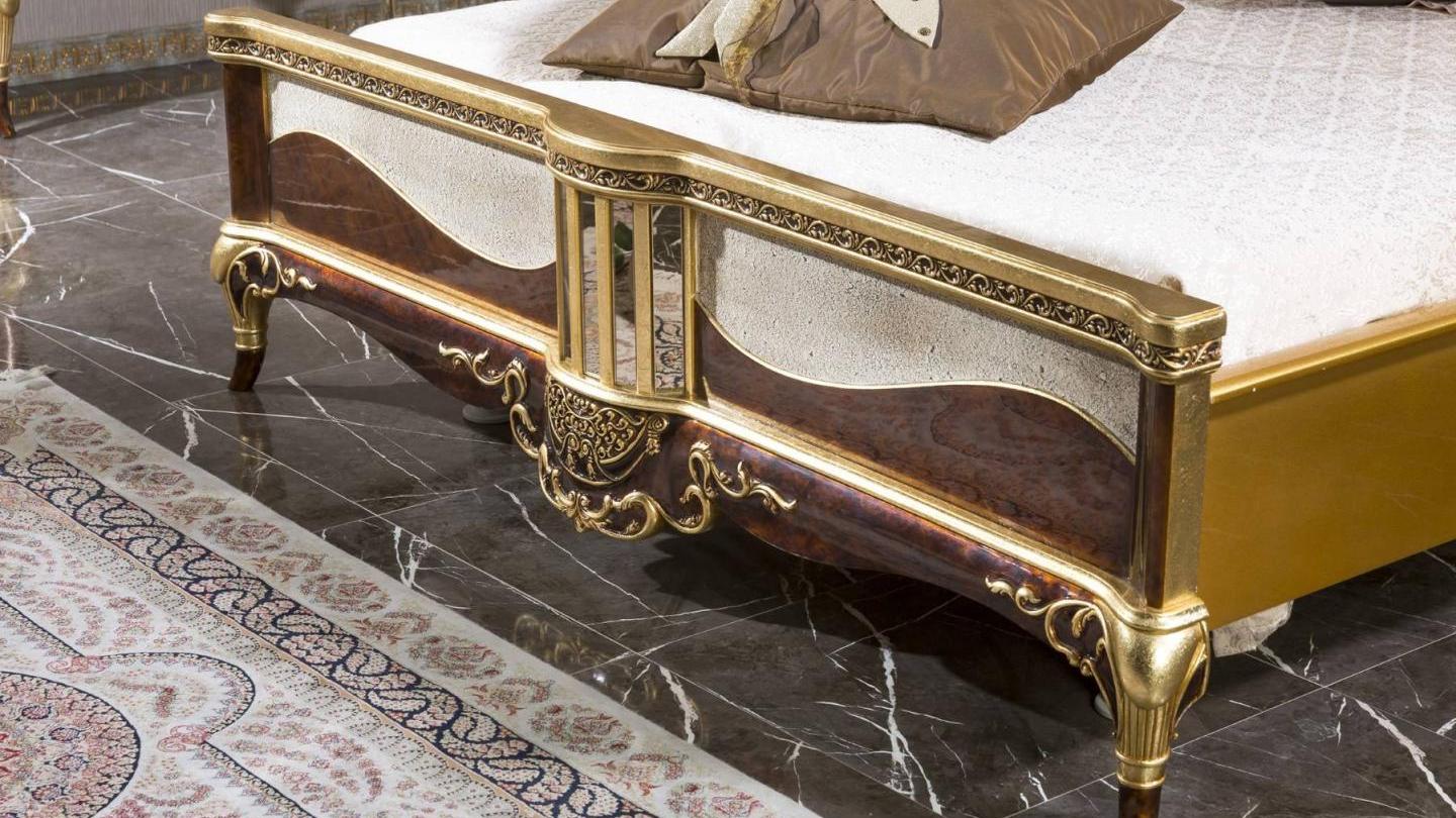 Kiev Vip Yatak Odası