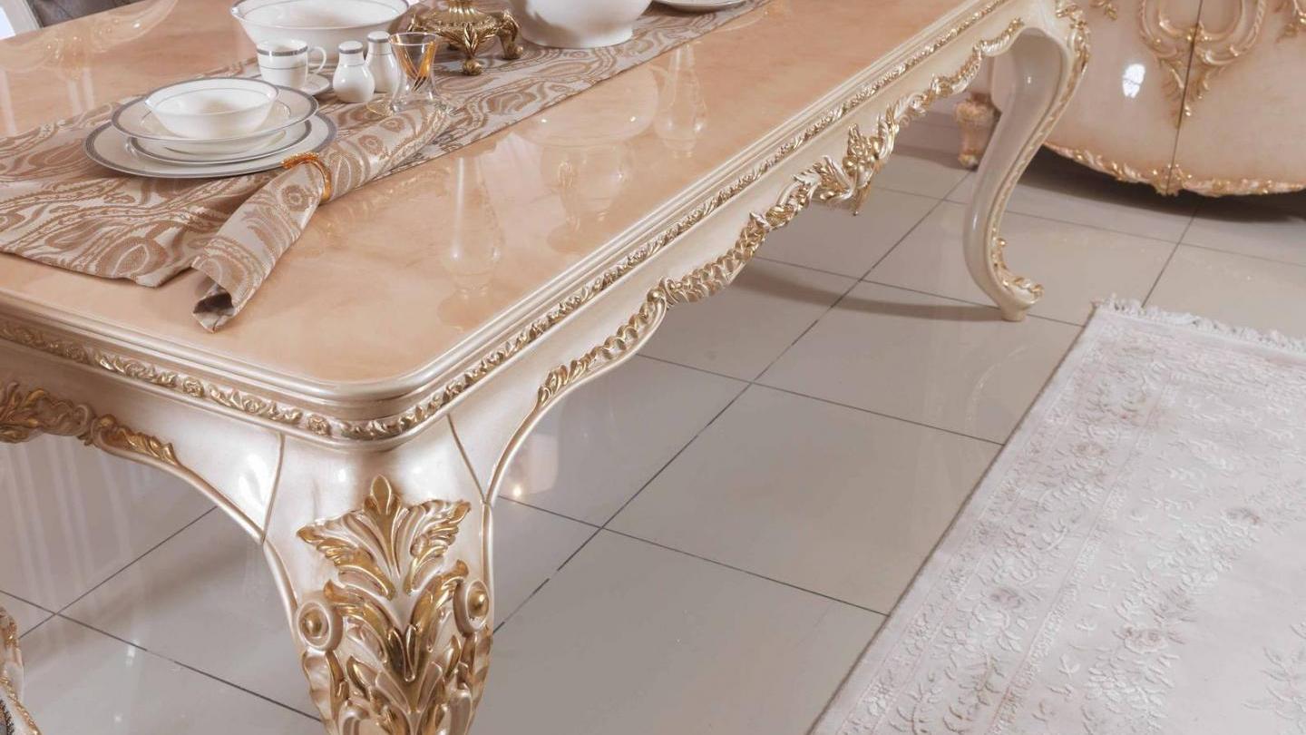 Teselya Yemek Odası